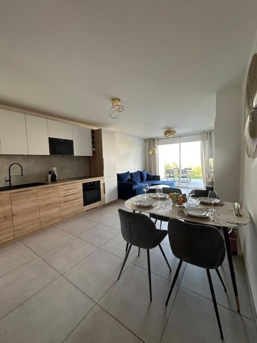 Royal Park Lake View Apartment Évian-les-Bains Eksteriør bilde